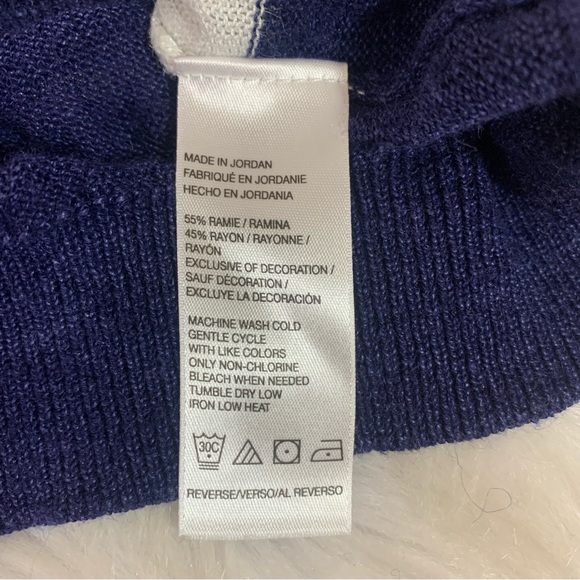 👻3/$15 Last Chance Sale!👻 Izod Navy and White Light Weight Sleeve Sweater Large - Picture 6 of 9